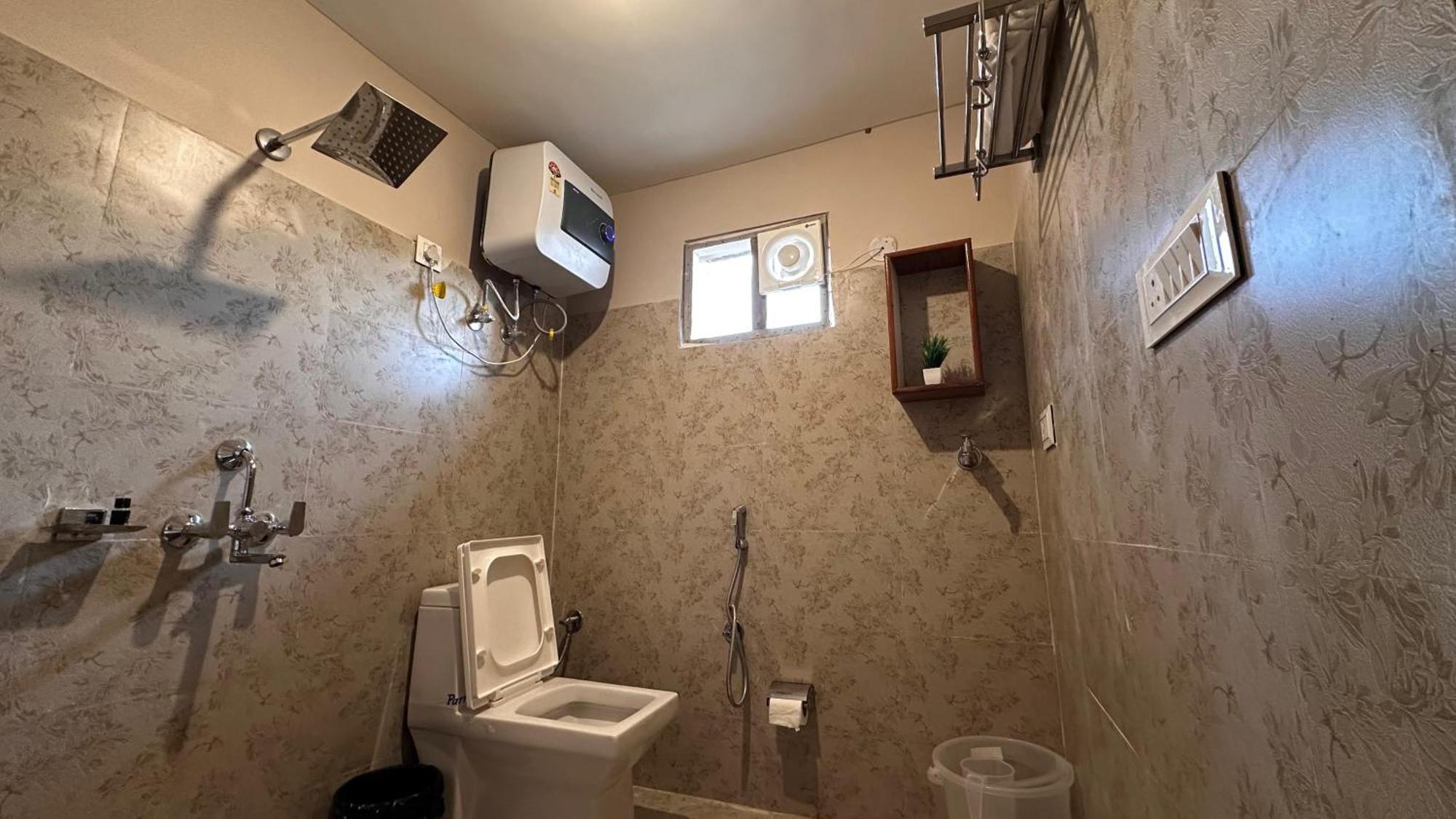 The Lumi Hotel Bīr Екстериор снимка